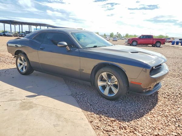 2020 DODGE CHALLENGER SXT