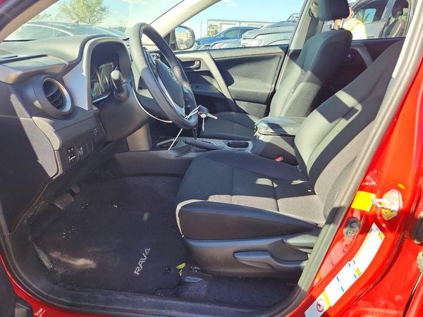 2016 TOYOTA RAV4 LE (X Grade)