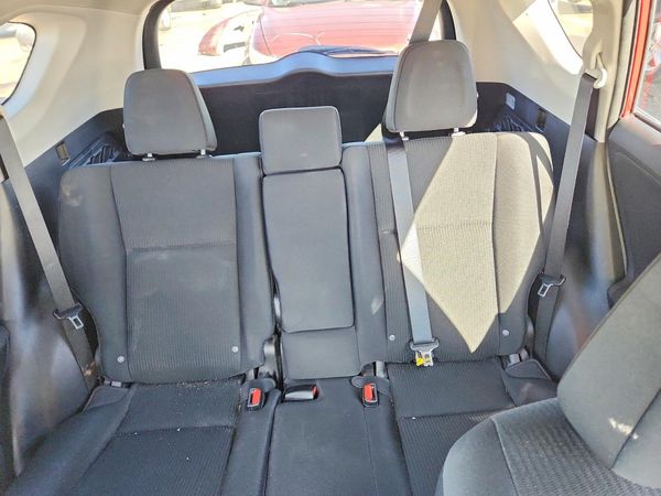 2016 TOYOTA RAV4 LE (X Grade)