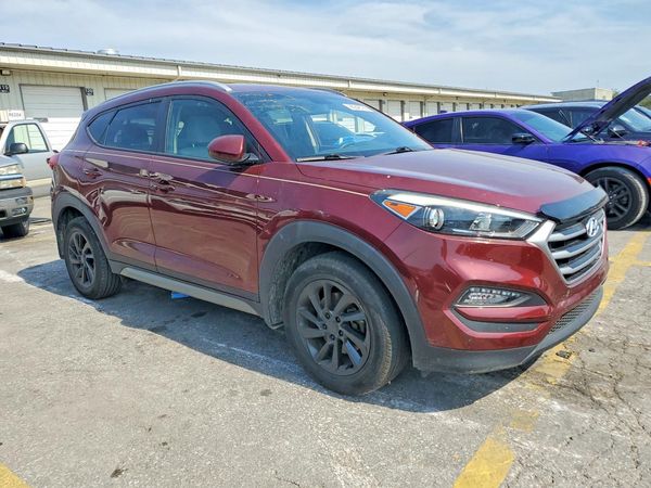 2017 HYUNDAI TUCSON — Passenger 3/4