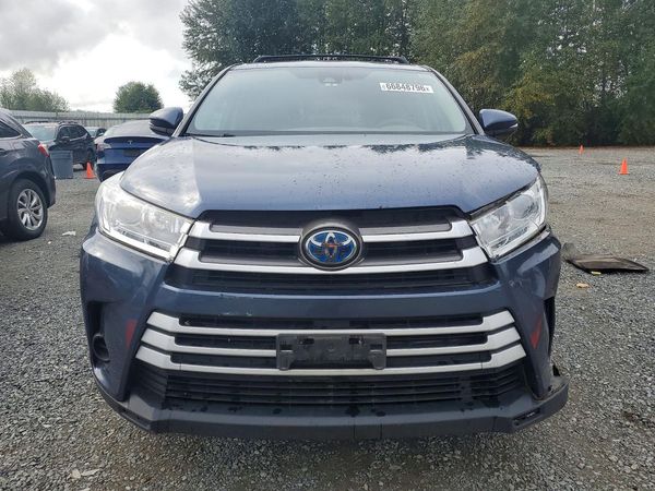 2018 TOYOTA HIGHLANDER LE Hybrid