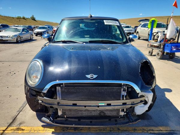 2013 MINI COOPER