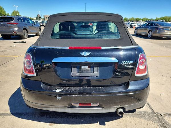 2013 MINI COOPER