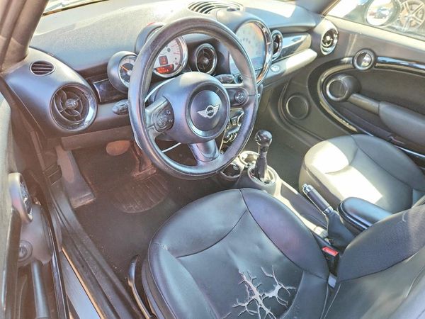 2013 MINI COOPER