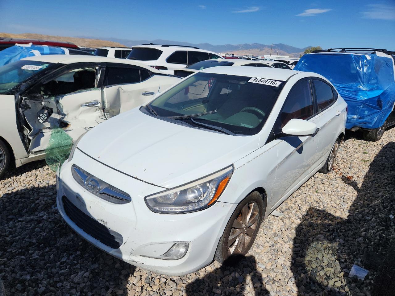 2014 HYUNDAI ACCENT