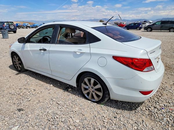 2014 HYUNDAI ACCENT
