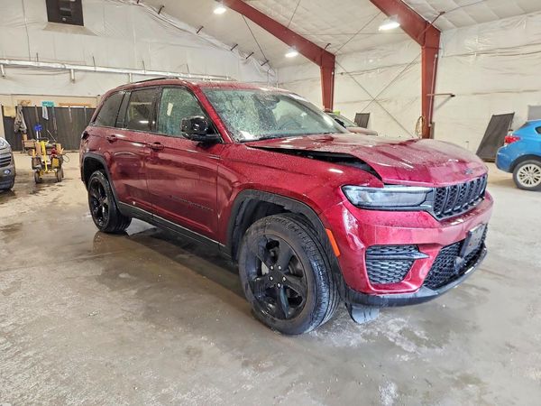 2023 JEEP GRAND CHEROKEE