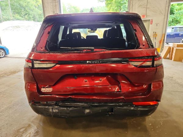 2023 JEEP GRAND CHEROKEE