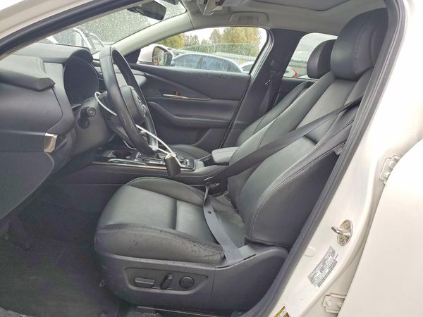 2022 MAZDA CX-30 Preferred Package