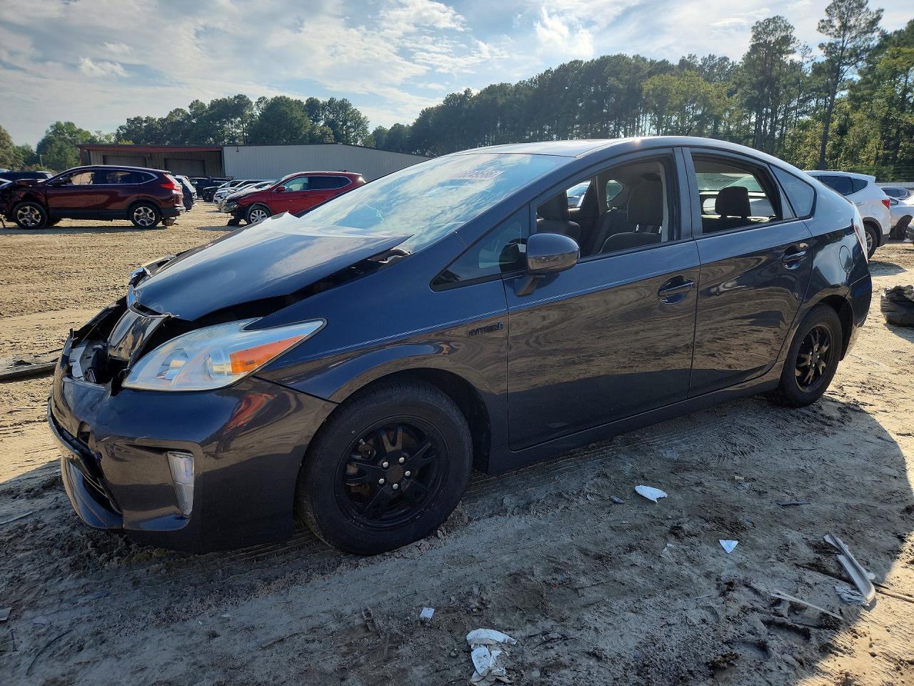 2012 TOYOTA PRIUS — Front 3/4