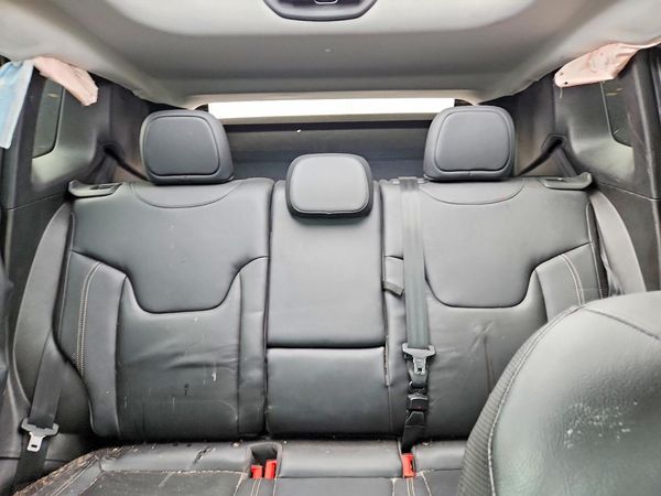 2017 JEEP RENEGADE Limited — SUVN