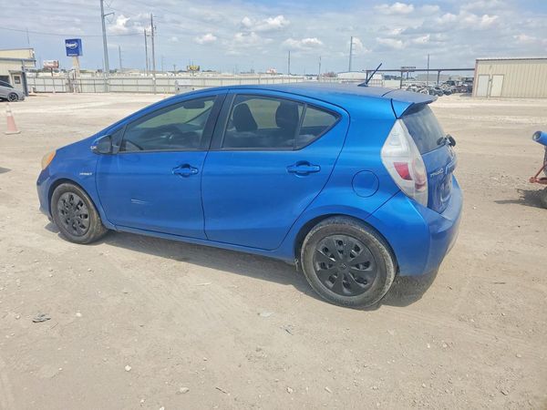 2012 TOYOTA PRIUS