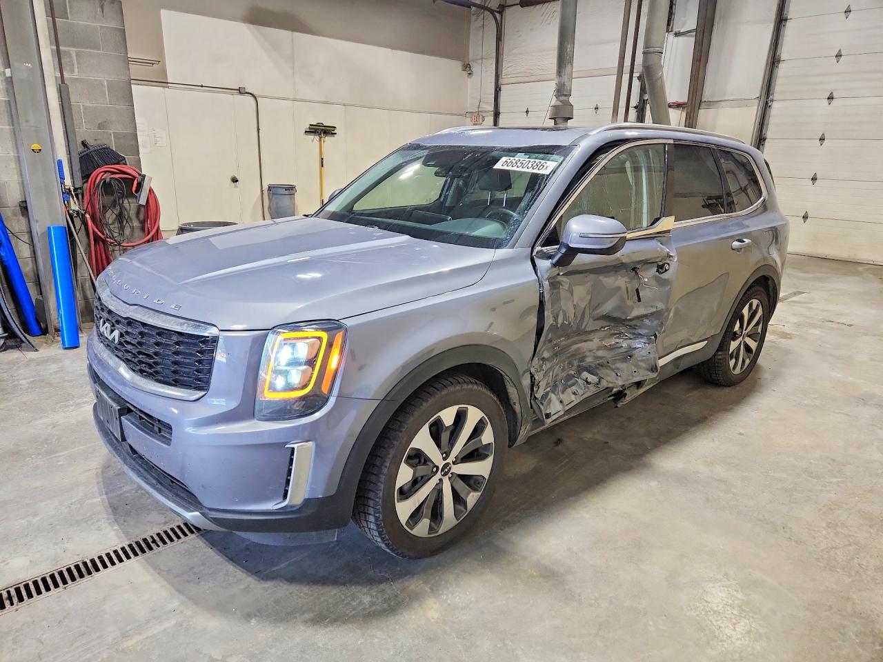 2022 KIA TELLURIDE