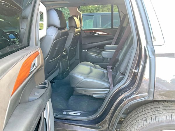 2016 CADILLAC ESCALADE Luxury