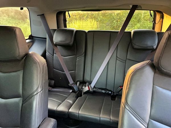 2016 CADILLAC ESCALADE Luxury