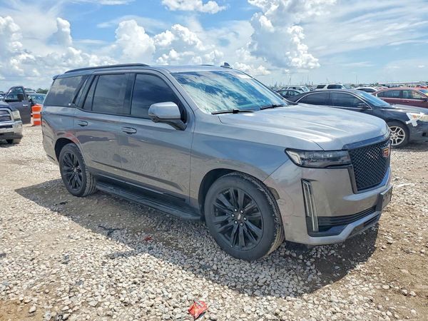 2022 CADILLAC ESCALADE