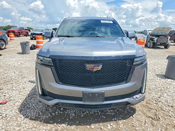 2022 CADILLAC ESCALADE