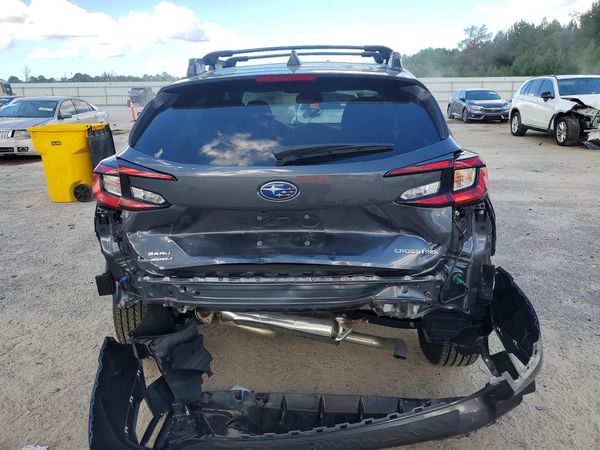 2025 SUBARU CROSSTREK Premium