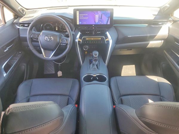 2024 TOYOTA VENZA