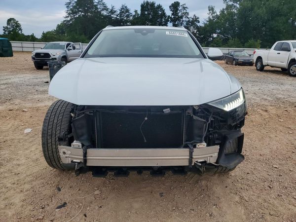 2019 AUDI Q8 quattro Prestige