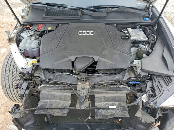 2019 AUDI Q8 quattro Prestige