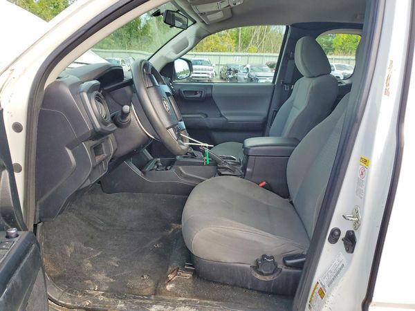 2016 TOYOTA TACOMA SR/SR5