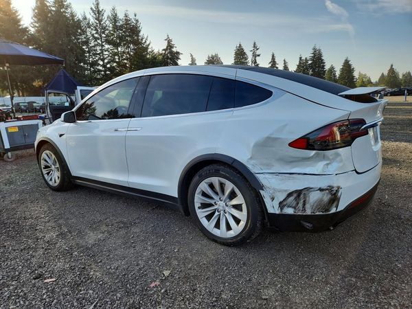 2020 TESLA MODEL X