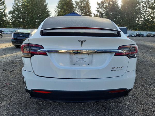 2020 TESLA MODEL X