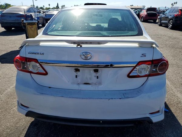 2013 TOYOTA COROLLA