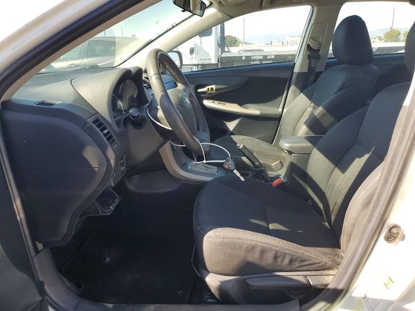 2013 TOYOTA COROLLA