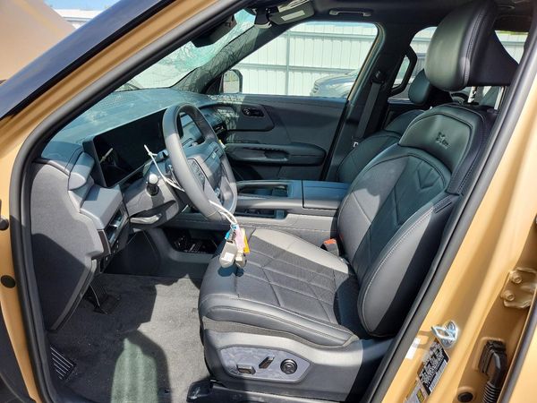 2027 KIA TELLURIDE EX, X-LINE EX — DENT