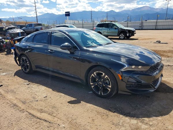 2021 KIA K5