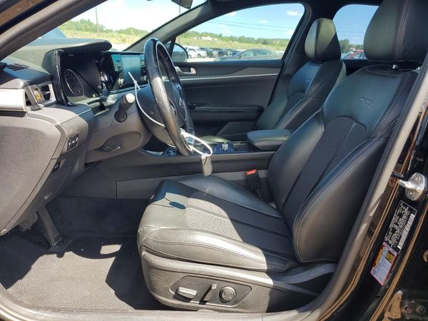 2021 KIA K5