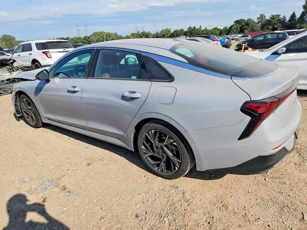 2026 KIA K5