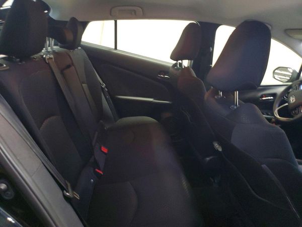 2022 TOYOTA PRIUS