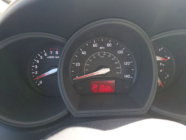 2016 KIA RIO LX A/T
