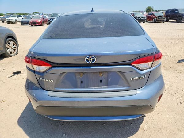 2022 TOYOTA COROLLA