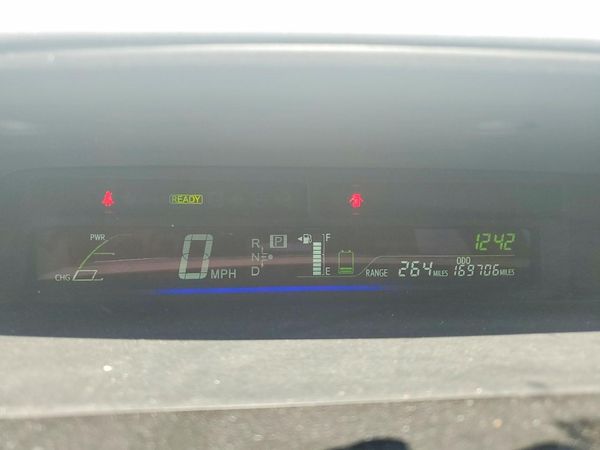 2014 TOYOTA PRIUS V TW — ODOM
