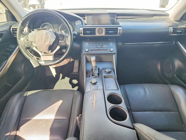 2015 LEXUS IS