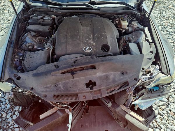 2015 LEXUS IS
