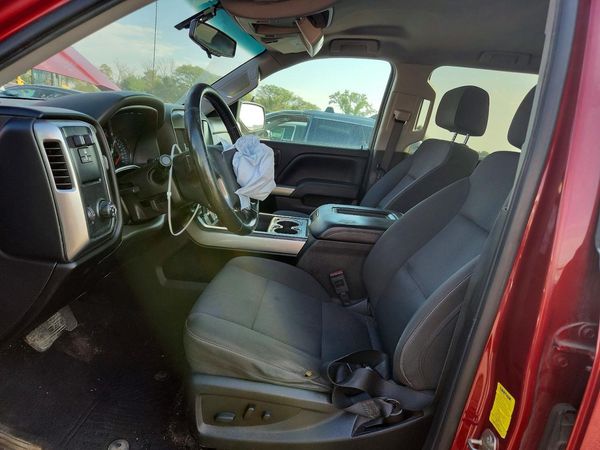 2018 CHEVROLET SILVERADO LT — DENT