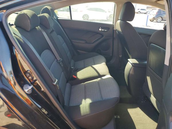 2016 KIA FORTE
