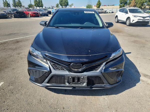 2024 TOYOTA CAMRY