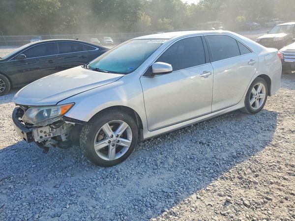 2013 TOYOTA CAMRY