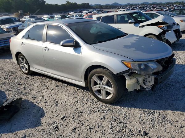 2013 TOYOTA CAMRY
