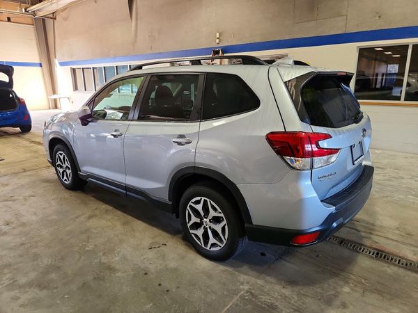 2020 SUBARU FORESTER Prm Base+ES