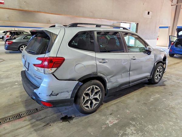 2020 SUBARU FORESTER Prm Base+ES