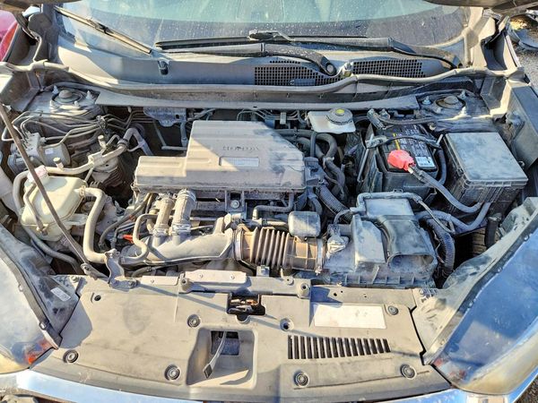 2018 HONDA CRV TOURING — Engine bay
