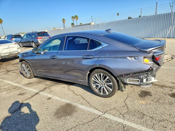 2019 LEXUS ES 300h — DSRA