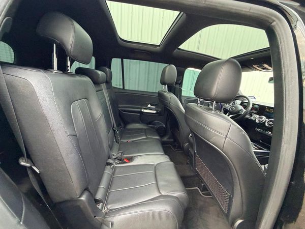 2021 MERCEDES-BENZ GLB GLB250